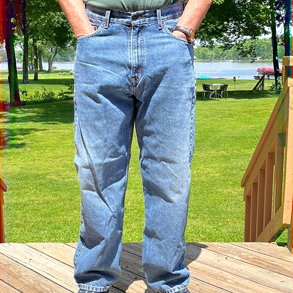 Levi’s 5-pocket relaxed jeans 38/32